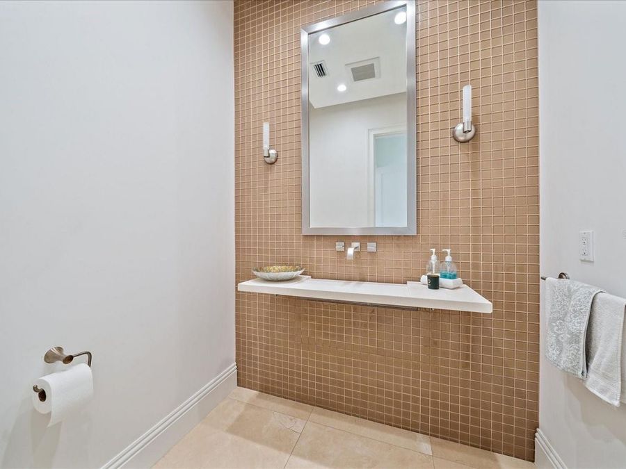 Property Image 54