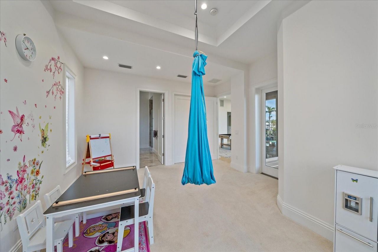 4136 Roberts Point Circle, Sarasota, FL 34242 Photo