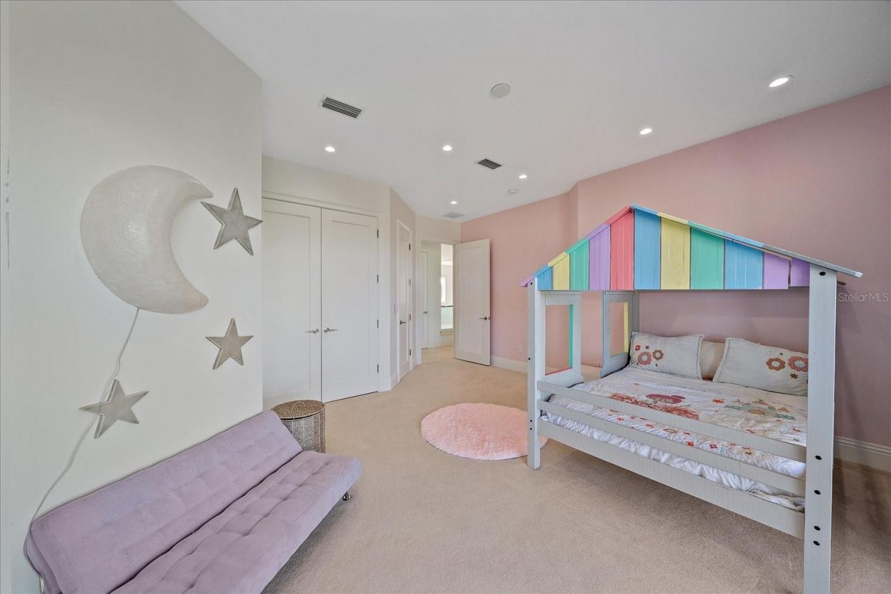 4136 Roberts Point Circle, Sarasota, FL 34242 Photo