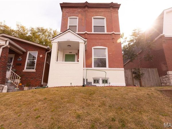 4438 Grace, St Louis, MO 63116