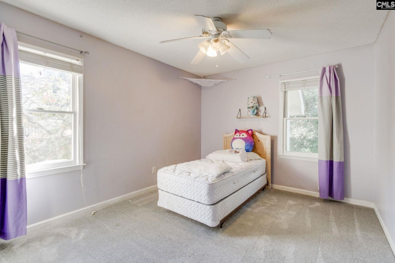 2 Woodshaw Court Photo 20