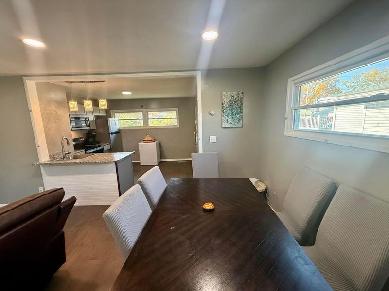 745 Pierce Avenue, Columbus, OH 43213 Photo 5