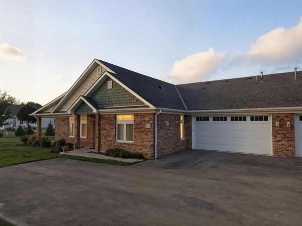 437 Stearn Drive, Unit 437, Genoa, IL 60135