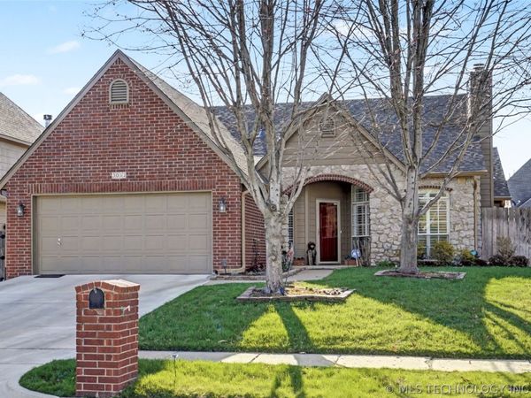3033 W Oakland Street, Broken Arrow, OK 74012