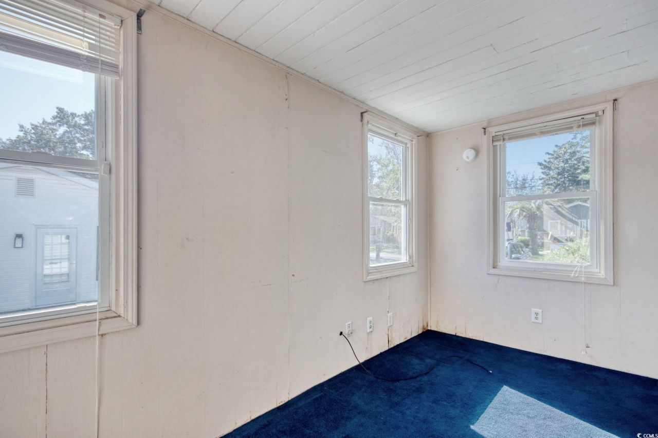 714 3rd Ave. S Photo 13