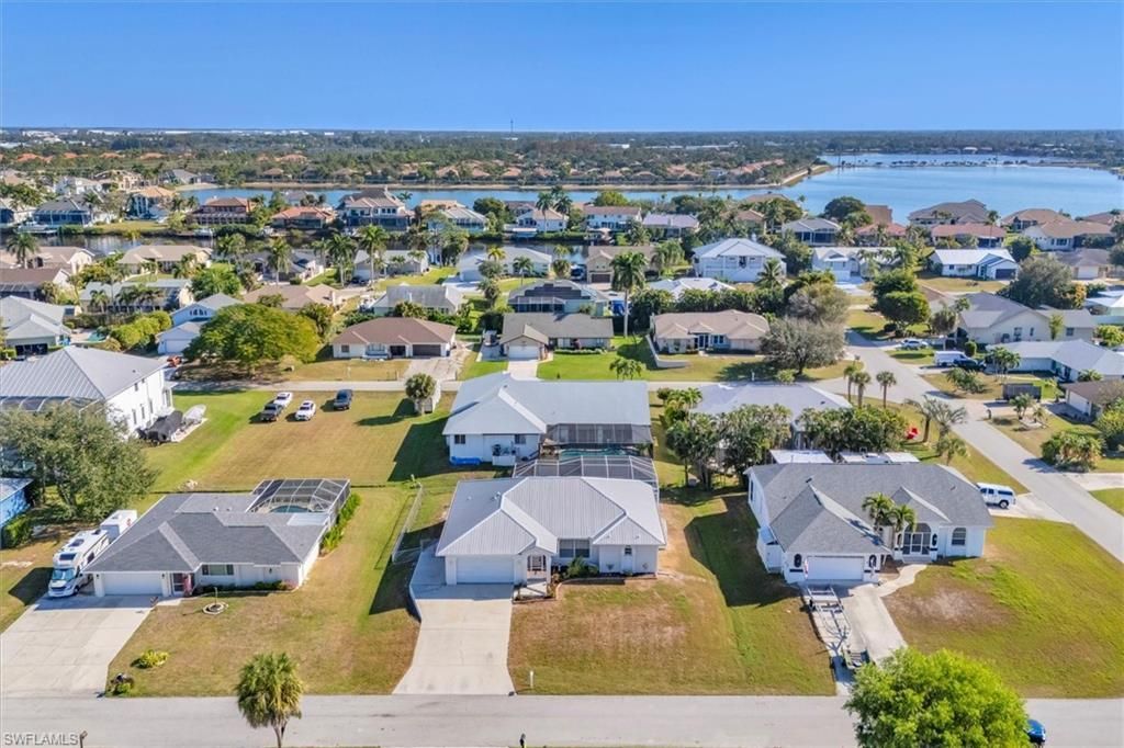 17585 Blackfriar Dr, Fort Myers, FL 33908 Photo