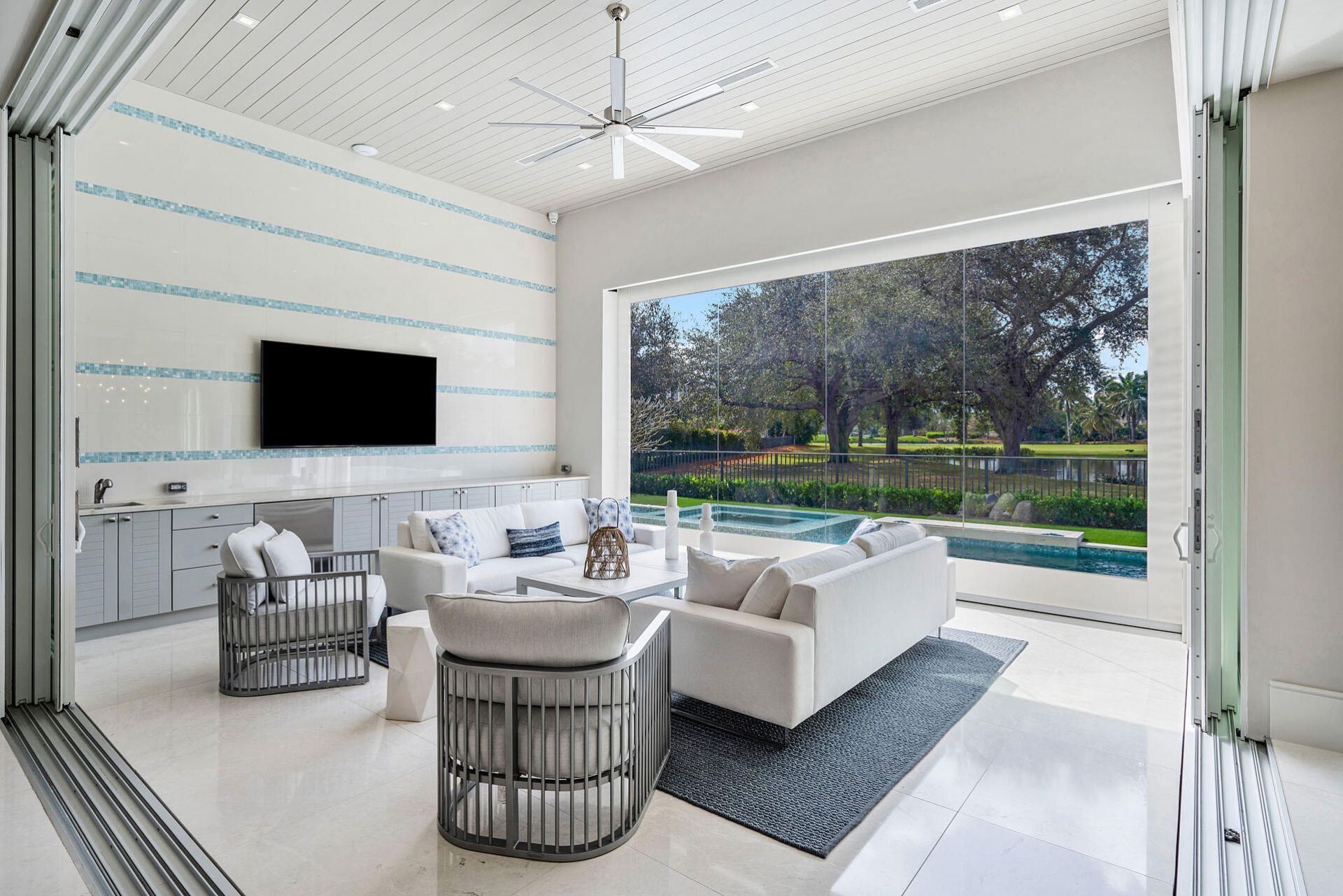 148 Thatch Palm Cove, Boca Raton, FL 33432 Photo