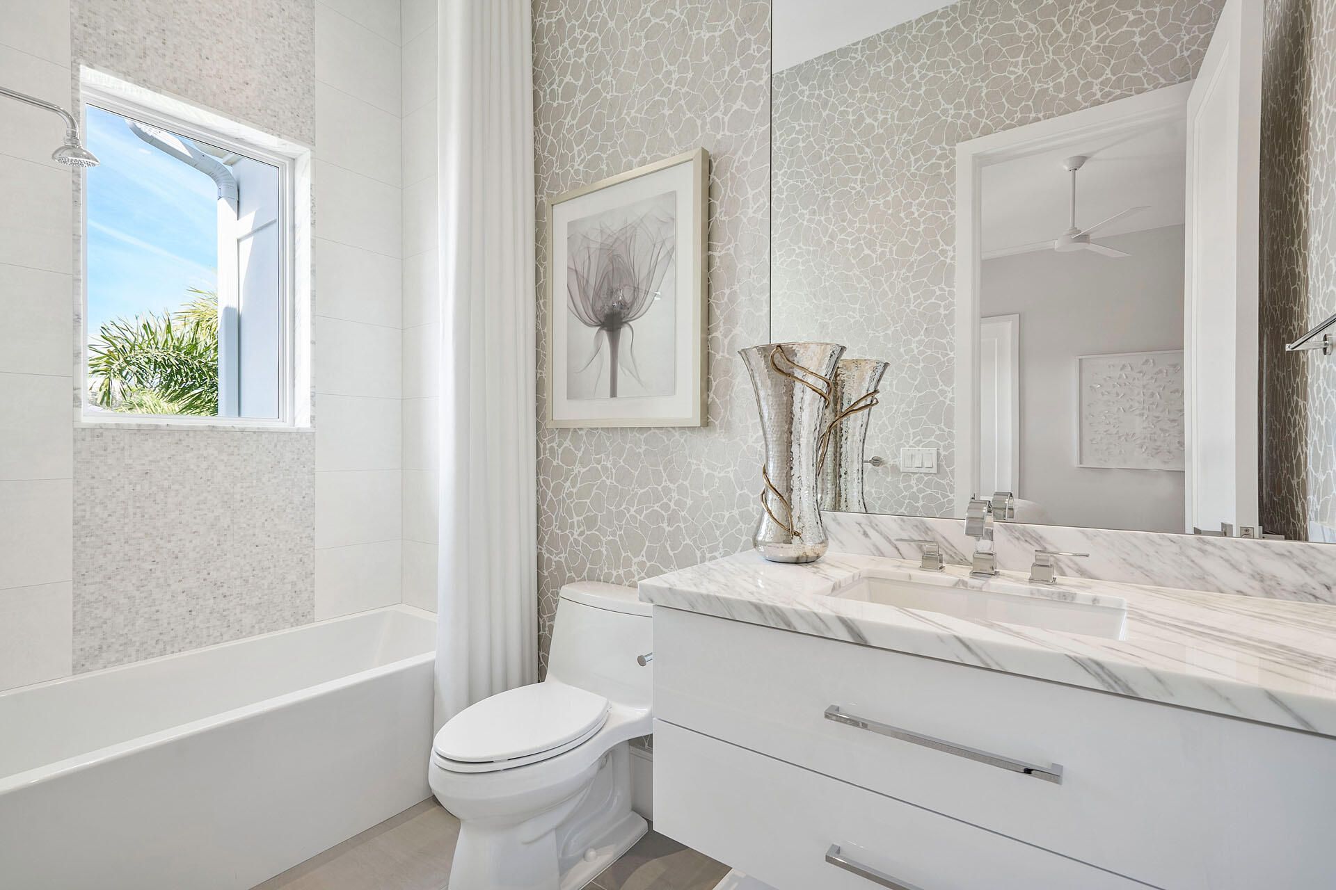 148 Thatch Palm Cove, Boca Raton, FL 33432 Photo