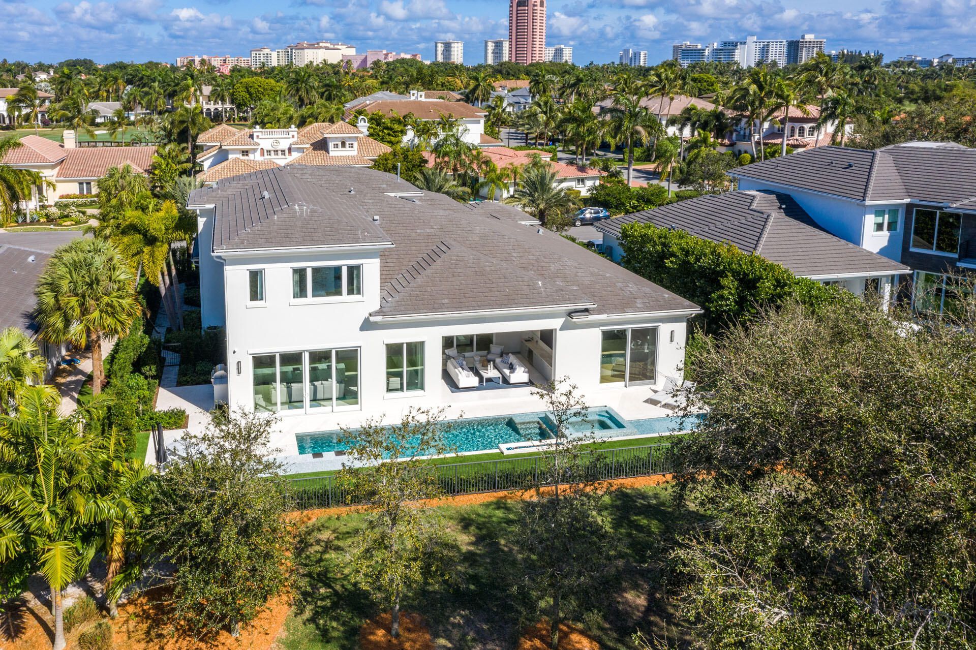 148 Thatch Palm Cove, Boca Raton, FL 33432 Photo