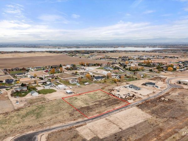 13294 North Fork Ln, Nampa, ID 83686