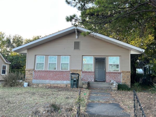 702 S Main Street , Sapulpa, OK 74066