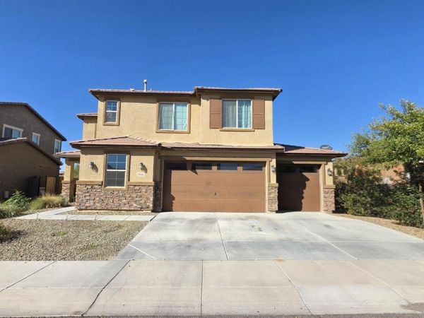 7946 W ENCINAS Lane, Phoenix, AZ 85043
