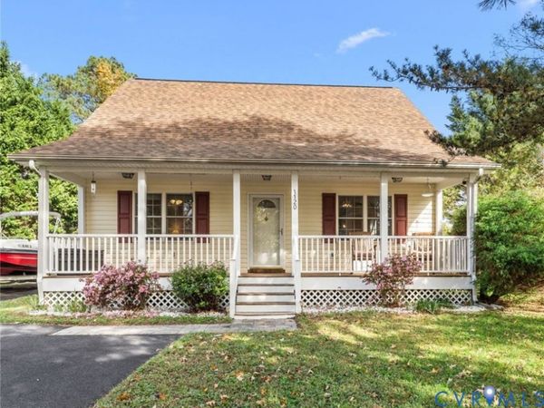 1120 S Glebe Road, Montross, VA 22520