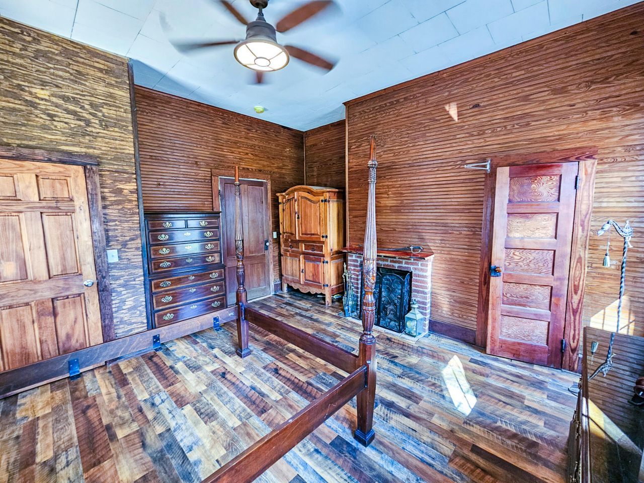 898 Bachelor Hill Road Photo 19