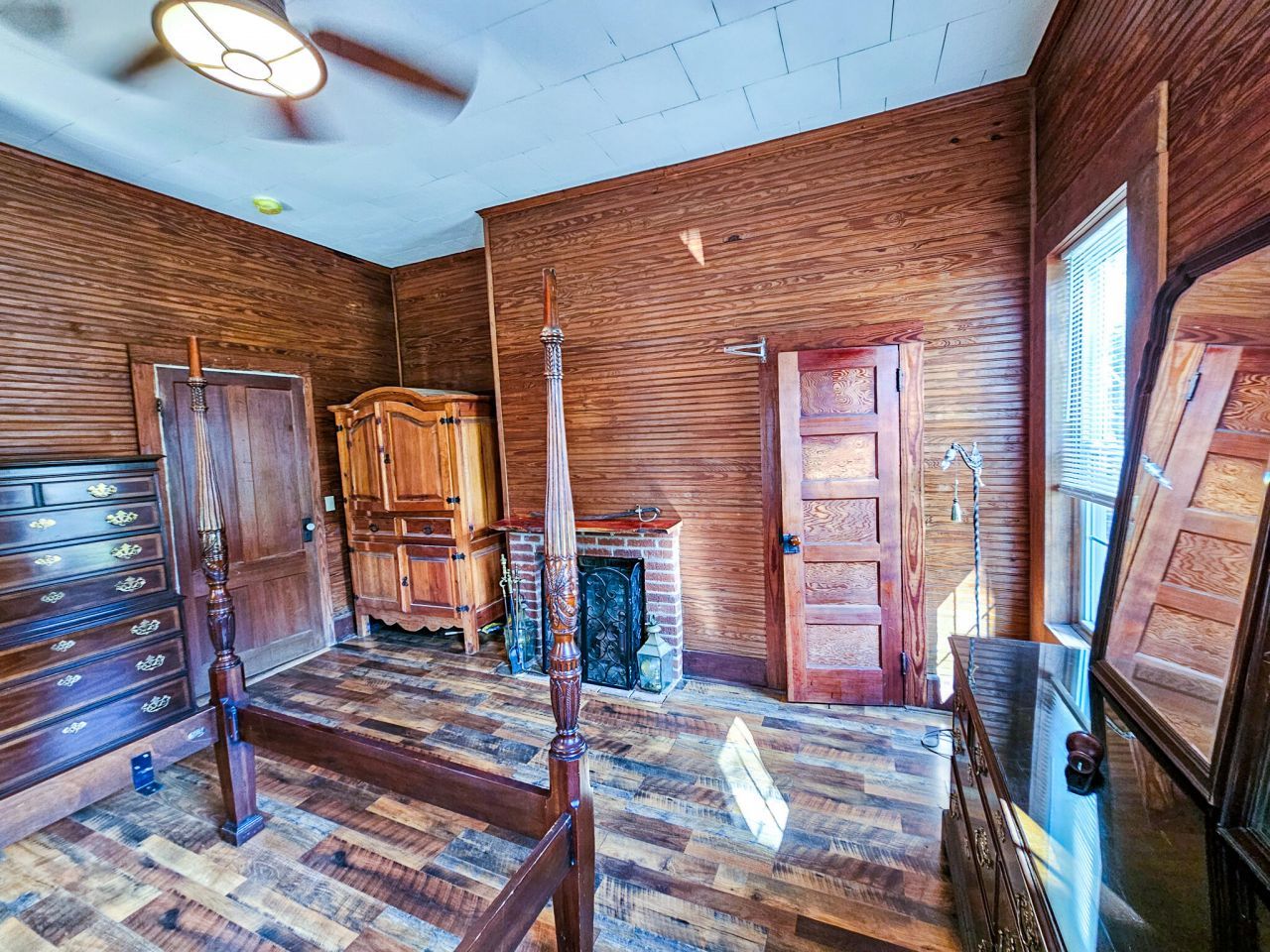 898 Bachelor Hill Road Photo 20