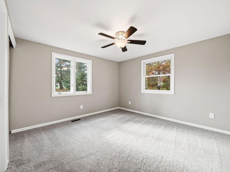 128 Winter Green Loop SW, Pataskala, OH 43062 Photo 27