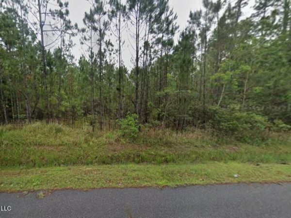 7268 Walthall Street, Bay Saint Louis, MS 39520