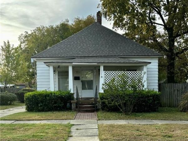 1015 S Grant Avenue, Chanute, KS 66720