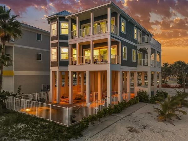 70 Avenue E, FORT MYERS BEACH, FL 33931