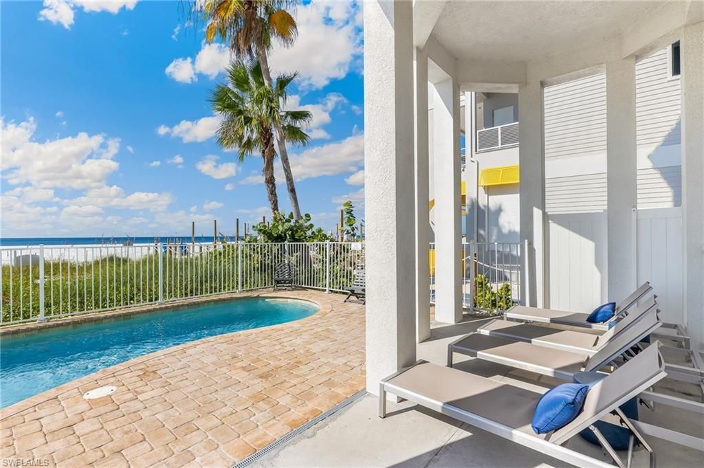 70 Avenue E, Fort Myers Beach, FL 33931 Photo