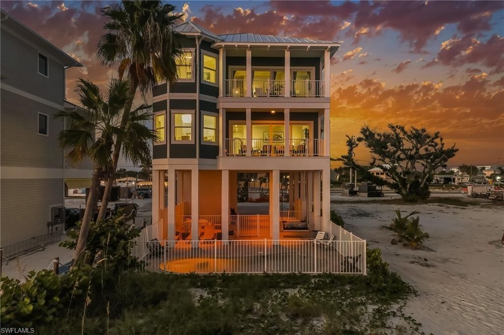 70 Avenue E, Fort Myers Beach, FL 33931 Photo