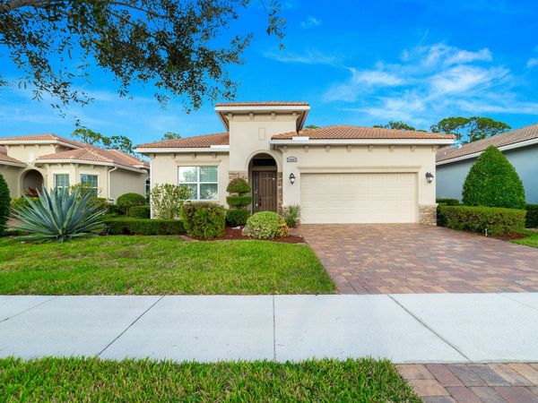 10897 SW Visconti Way, Port St. Lucie, FL 34986