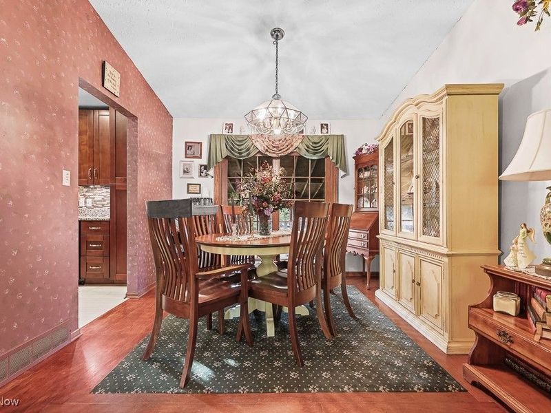 12214 Vince Drive, Doylestown, OH 44230 Photo 10