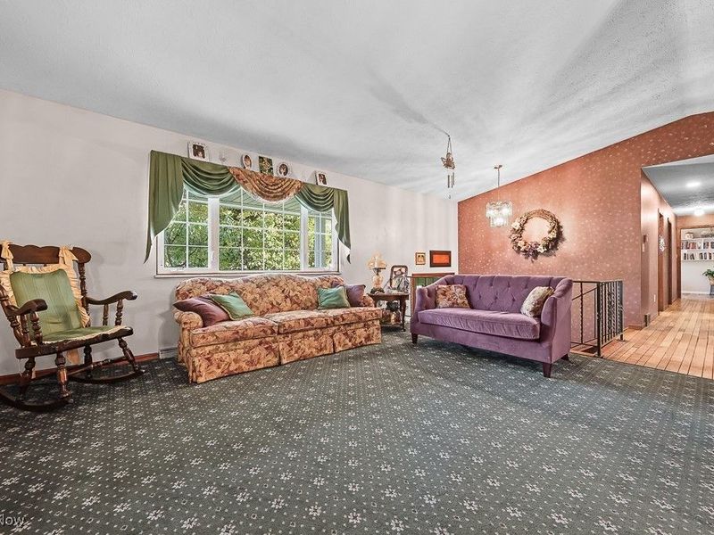 12214 Vince Drive, Doylestown, OH 44230 Photo 11