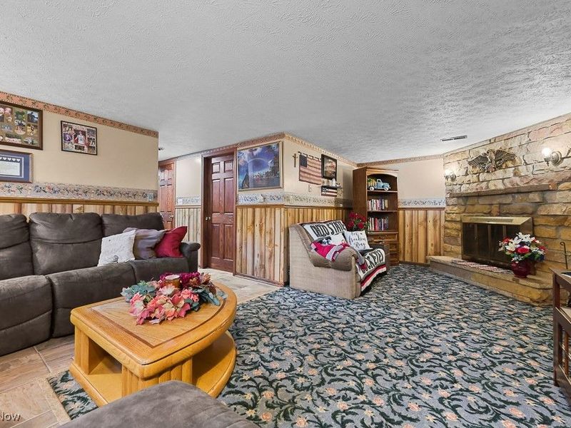 12214 Vince Drive, Doylestown, OH 44230 Photo 23