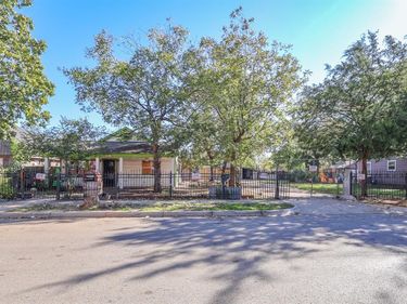 3809 May Street, Fort Worth, TX 76110