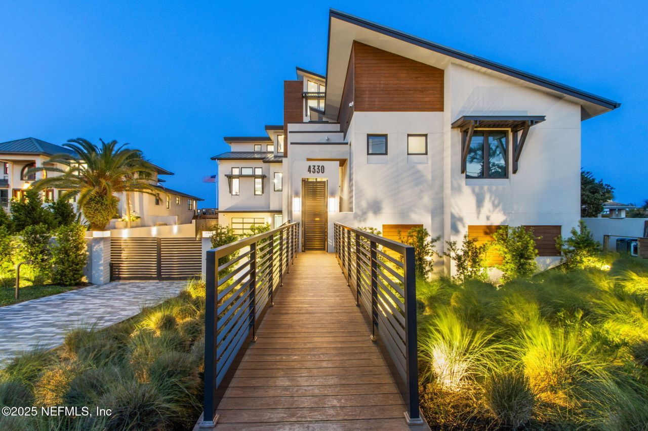 4330 S Fletcher Avenue, Fernandina Beach, FL 32034 Photo