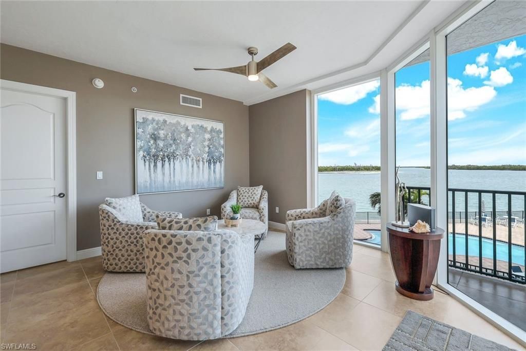 700 La Peninsula Blvd, Unit 206, Naples, FL 34113 Photo
