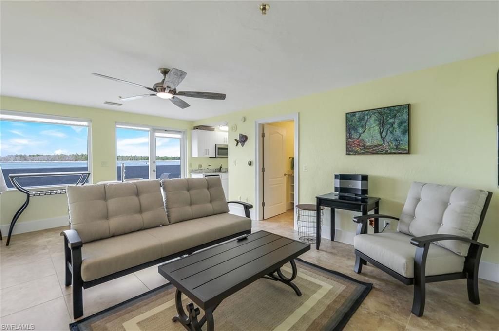 700 La Peninsula Blvd, Unit 206, Naples, FL 34113 Photo