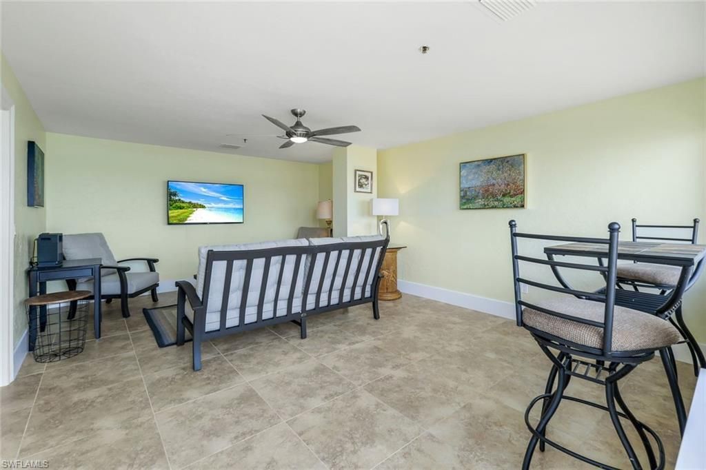 700 La Peninsula Blvd, Unit 206, Naples, FL 34113 Photo