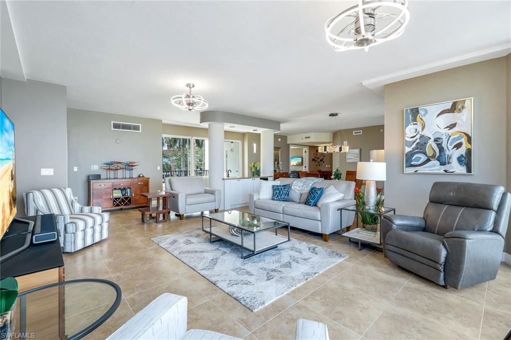 700 La Peninsula Blvd, Unit 206, Naples, FL 34113 Photo