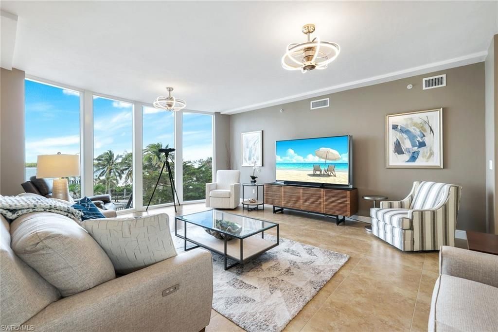 700 La Peninsula Blvd, Unit 206, Naples, FL 34113 Photo