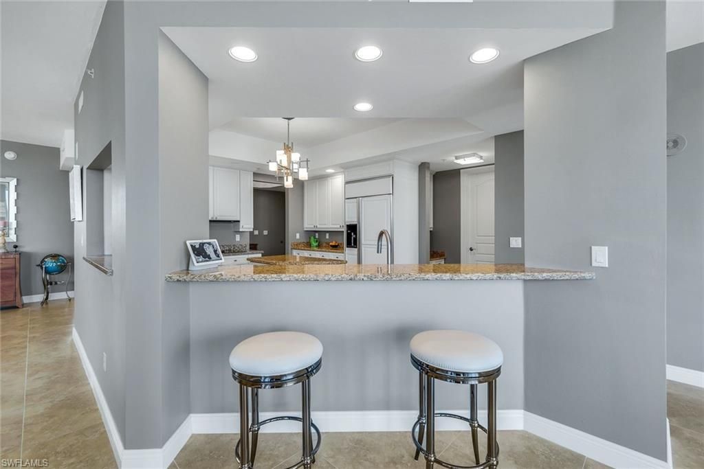 700 La Peninsula Blvd, Unit 206, Naples, FL 34113 Photo