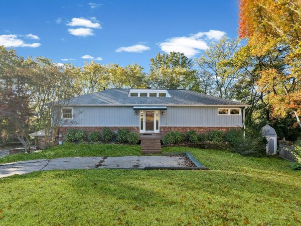 525 Saddle Dr, Nashville, TN 37221