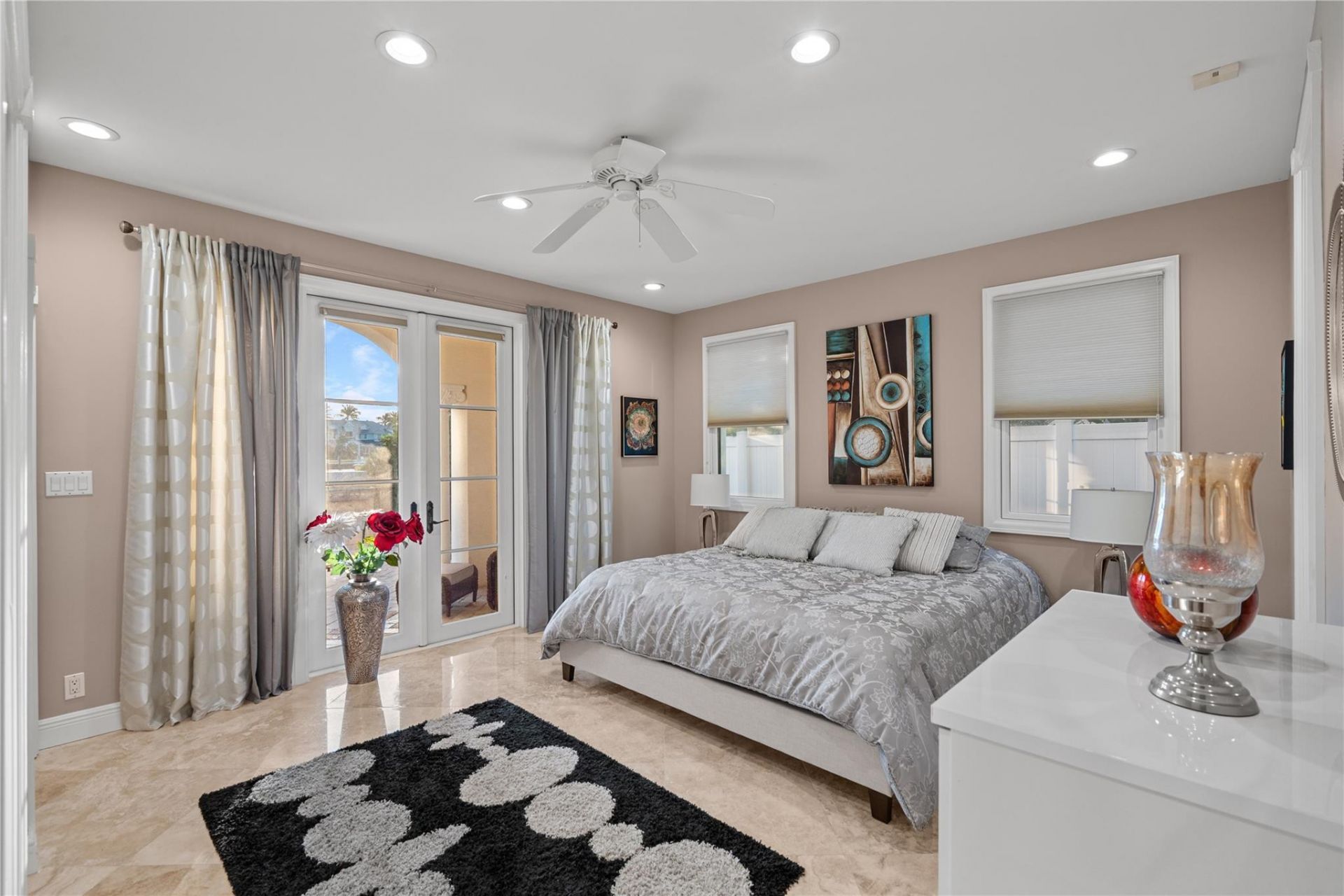 2833 NE 32nd Street, Lighthouse Point, FL 33064 Photo