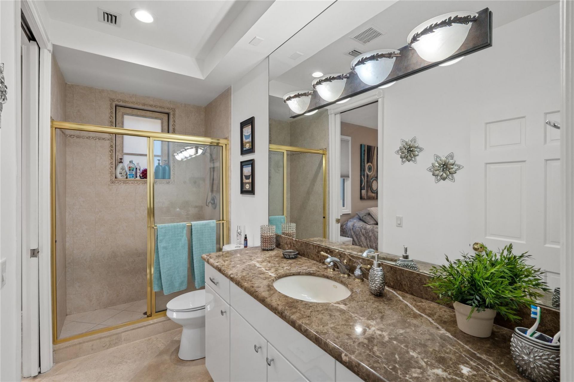 2833 NE 32nd Street, Lighthouse Point, FL 33064 Photo