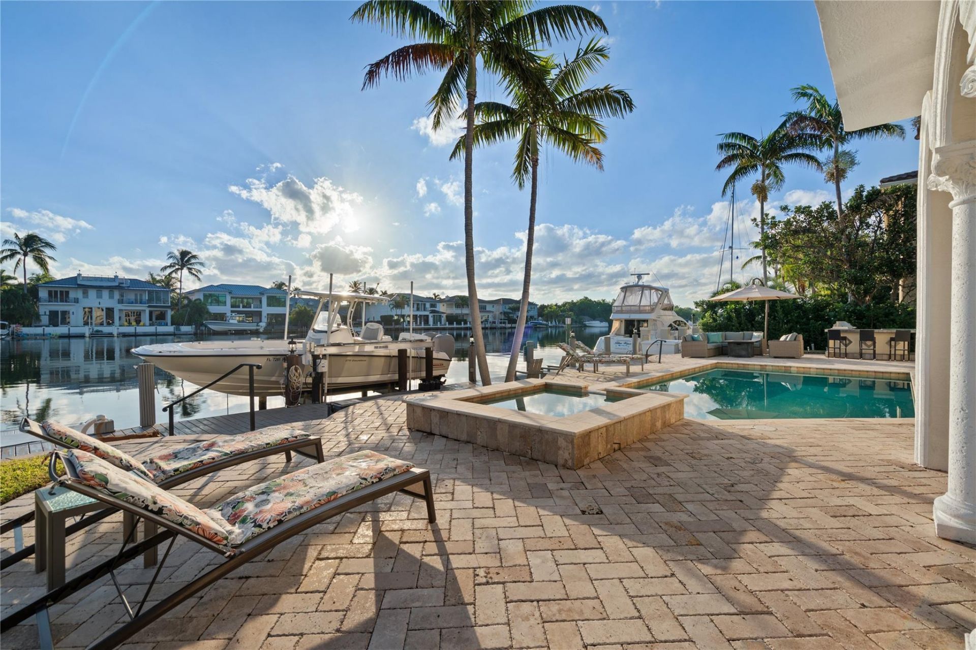 2833 NE 32nd Street, Lighthouse Point, FL 33064 Photo