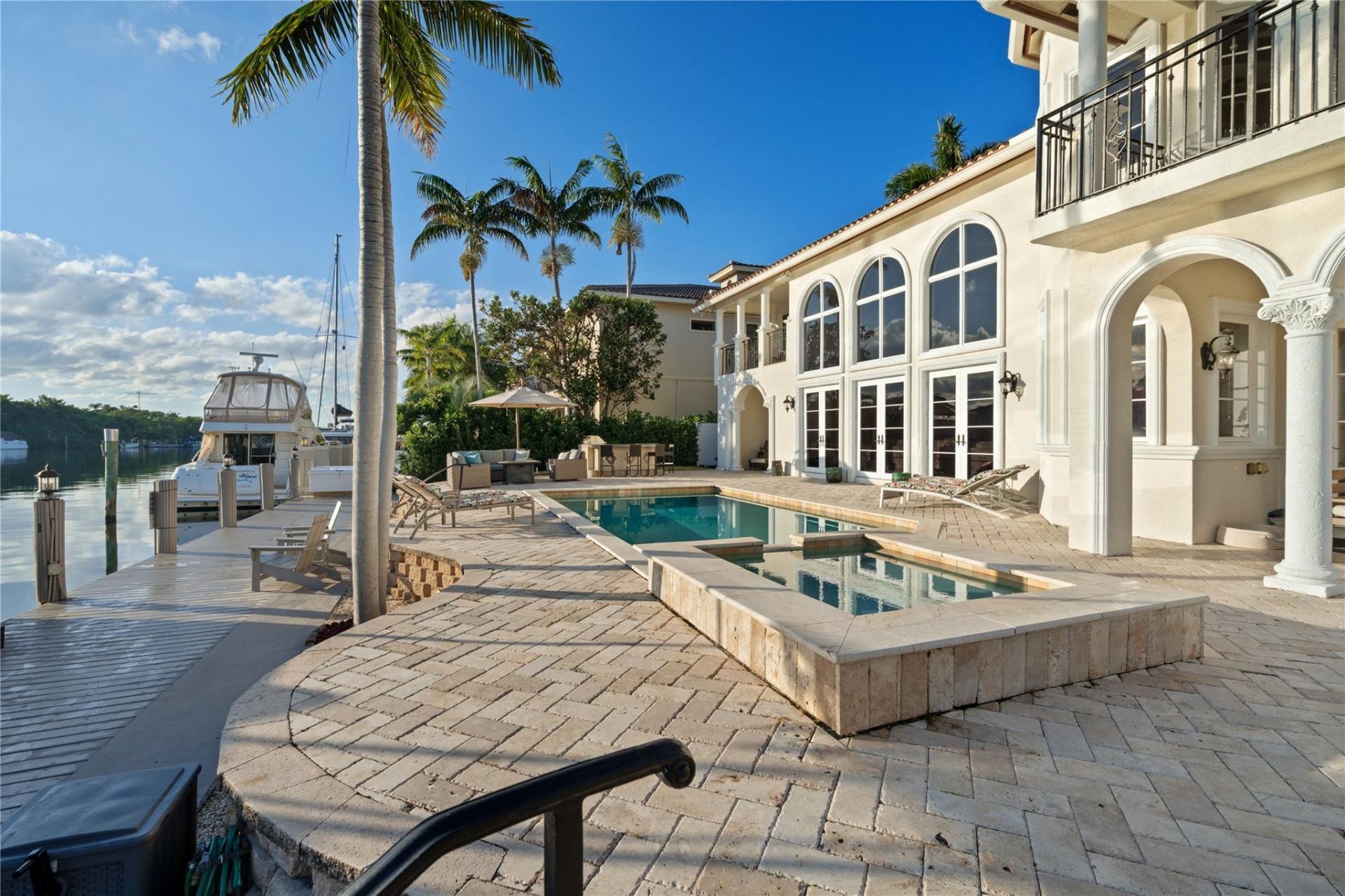 2833 NE 32nd Street, Lighthouse Point, FL 33064 Photo