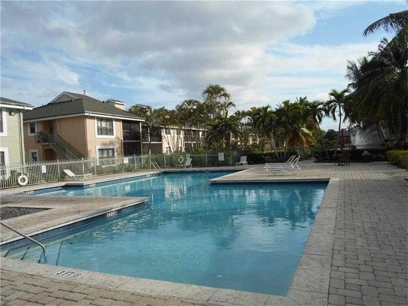 4014 NW 87th Avenue, Unit 4014, Sunrise, FL 33351 Photo