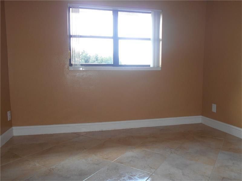 4014 NW 87th Avenue, Unit 4014, Sunrise, FL 33351 Photo
