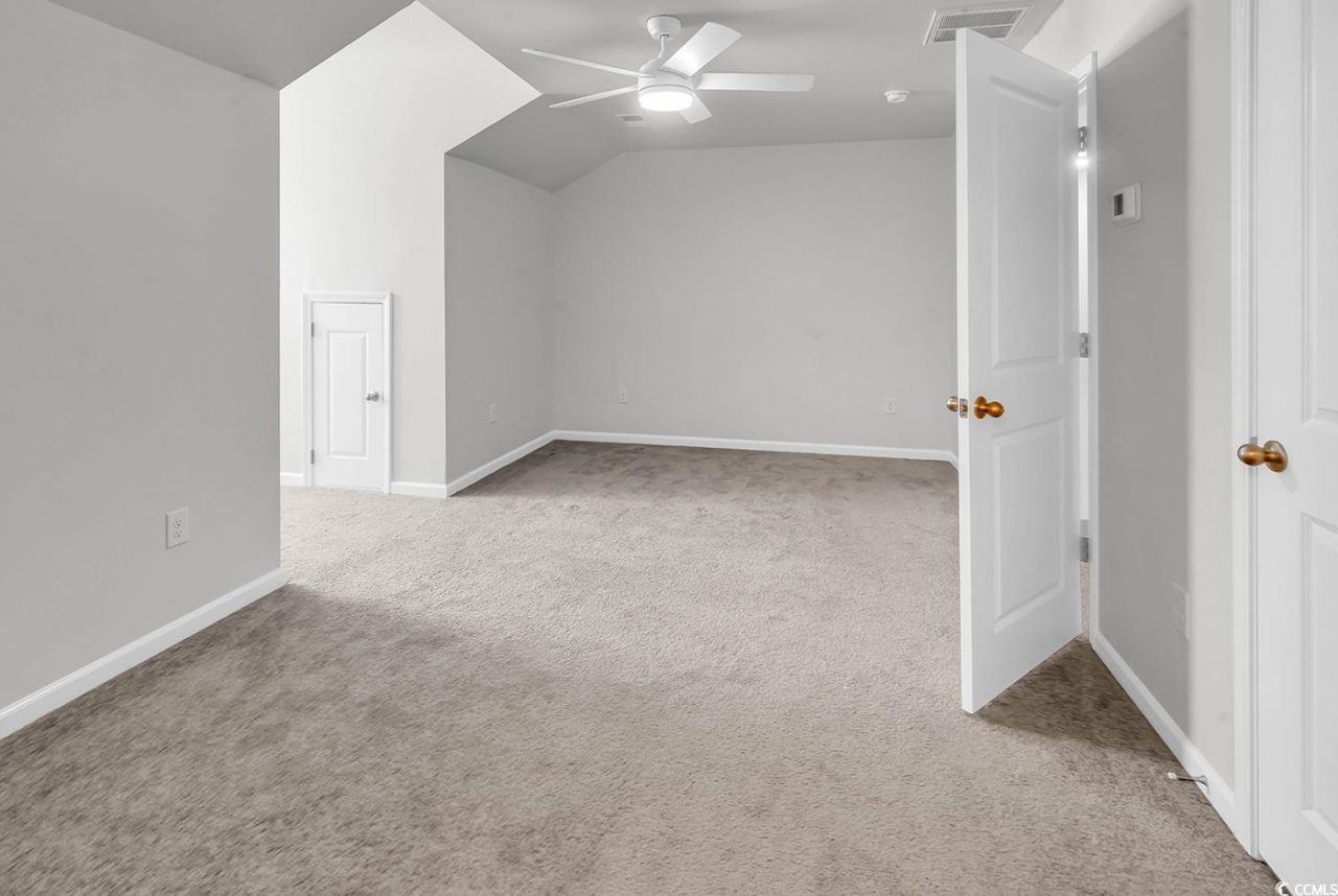 87 Vineyard Place Photo 20