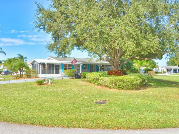 3712 Fetterbush Court, Port St. Lucie, FL 34952