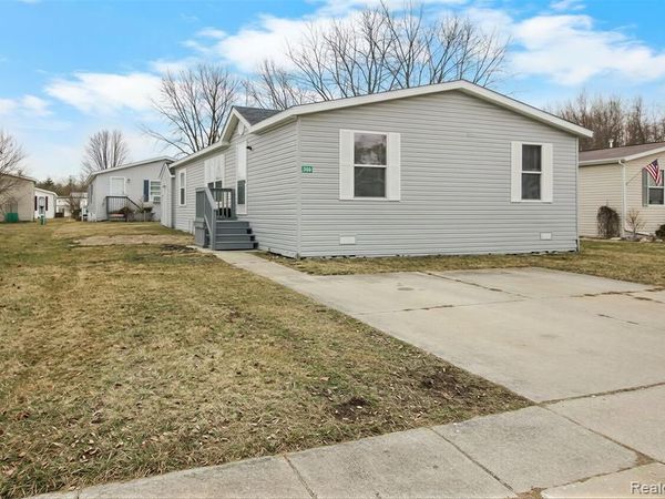 328 White Oak Lane, Augusta Twp, MI 48190