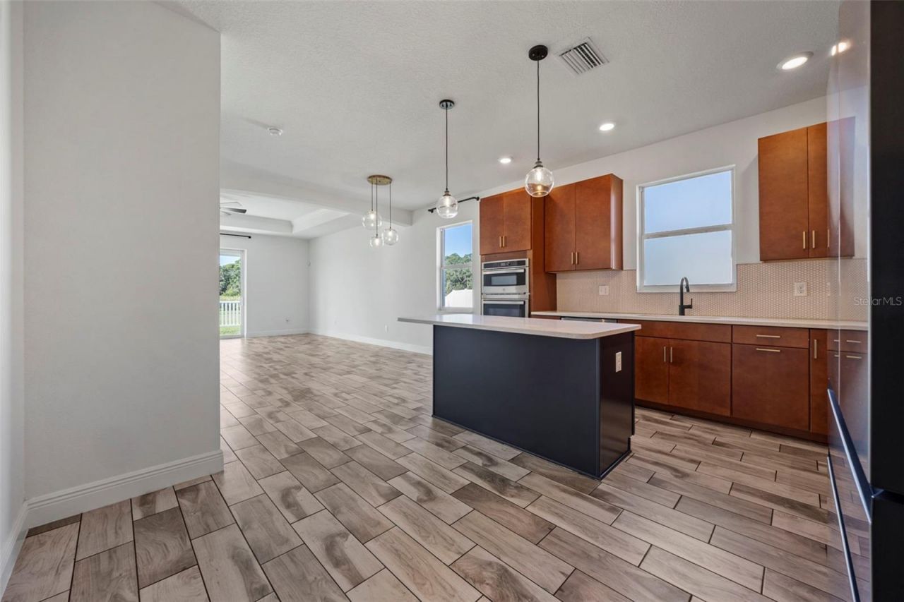 8093 Tea Olive Terrace, Palmetto, FL 34221 Photo