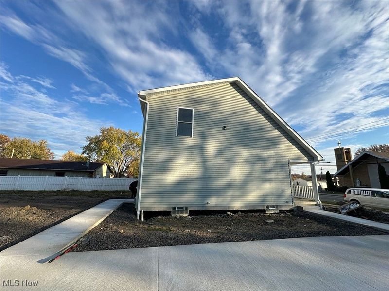 324 S 15th Street, Sebring, OH 44672 Photo 3