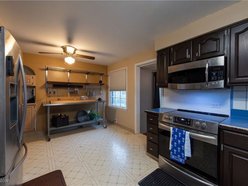 651 Parker Road, Aurora, OH 44202 Photo 10